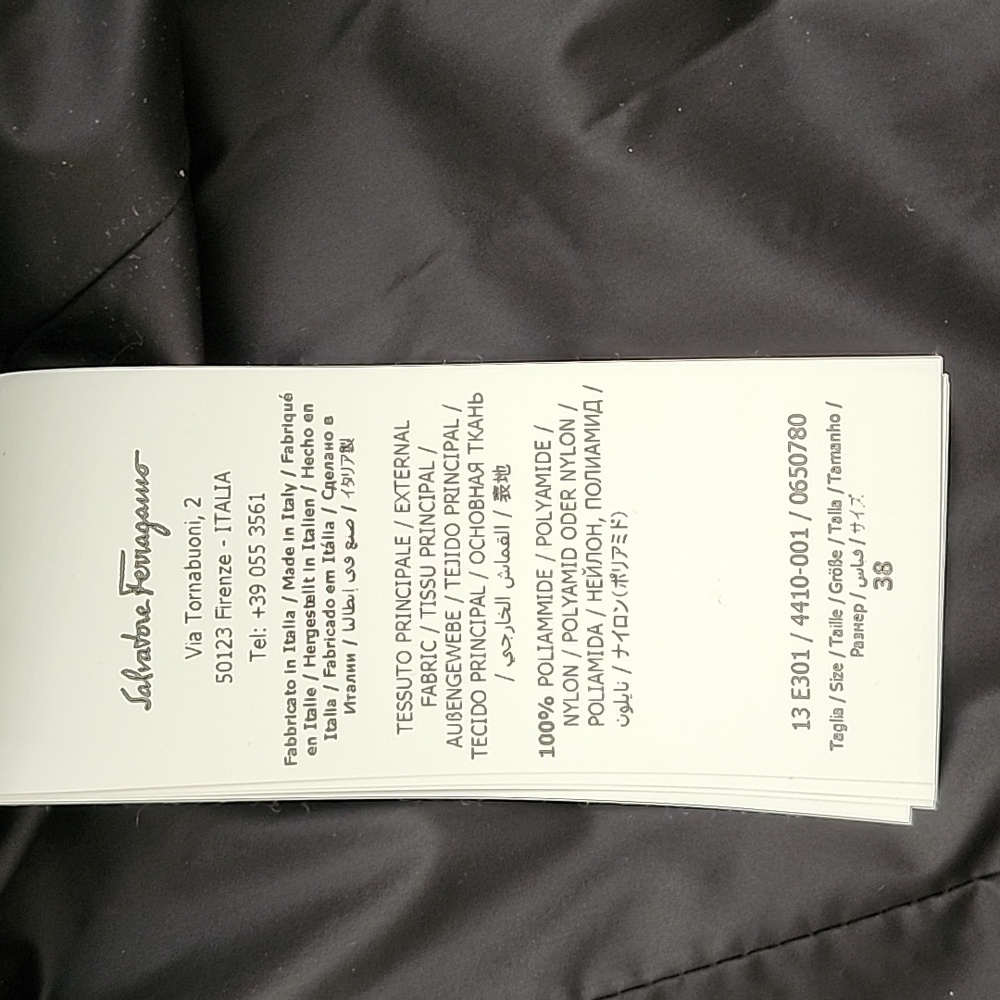 Ferragamo down jacket - Picture 6 of 9
